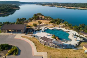 8017 Shining Flor Run, Lago Vista, TX 78645 - Photo 37