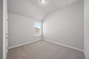 8017 Shining Flor Run, Lago Vista, TX 78645 - Photo 19