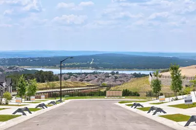 8017 Shining Flor Run, Lago Vista, TX 78645 - Photo 33