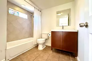 3024 E 12th St, Austin, TX 78702 - Photo 17