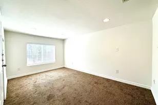 3024 E 12th St, Austin, TX 78702 - Photo 13