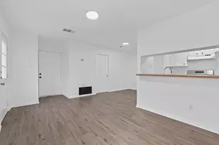6808 Wentworth Dr, Austin, TX 78724 - Photo 9