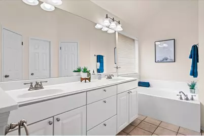 8111 Davis Mountain Pass, Austin, TX 78726 - Photo 17