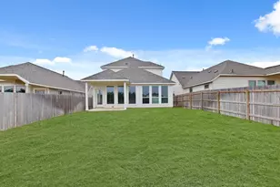 209 Banyon Dr, Liberty Hill, TX 78642 - Photo 17