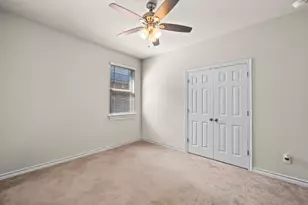 1421 Itzel Bnd, Leander, TX 78641 - Photo 21