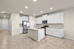 1421 Itzel Bnd, Leander, TX 78641 - Photo 7