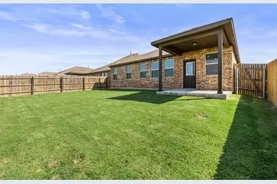 1421 Itzel Bend, Leander, TX 78641 - Photo 25