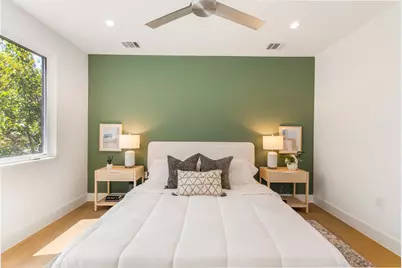 943 E 52nd Street, Austin, TX 78751 - Photo 9