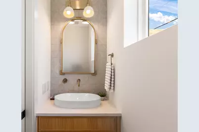943 E 52nd Street, Austin, TX 78751 - Photo 3