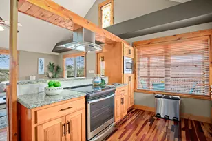 912 E 51st St, Austin, TX 78751 - Photo 33