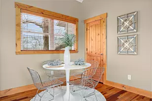 912 E 51st St, Austin, TX 78751 - Photo 31