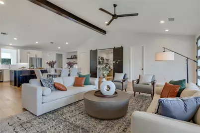 432 Venture Boulevard S, Point Venture, TX 78645 - Photo 21