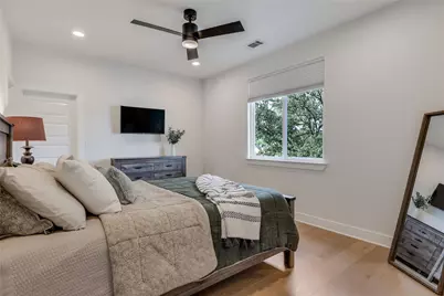 432 Venture Boulevard S, Point Venture, TX 78645 - Photo 23