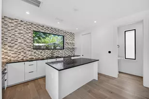 4604 S 2nd St, Austin, TX 78745 - Photo 5