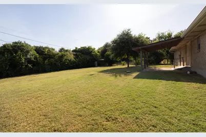 101 Oakwood Street, Temple, TX 76502 - Photo 23
