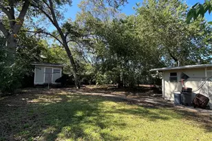 2006 Maple Ave, Austin, TX 78722 - Photo 1