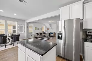 325 E Broade St, Leander, TX 78641 - Photo 11