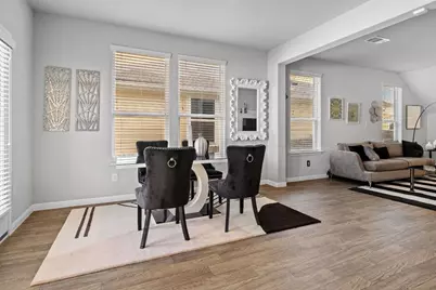 325 E Broade Street, Leander, TX 78641 - Photo 13