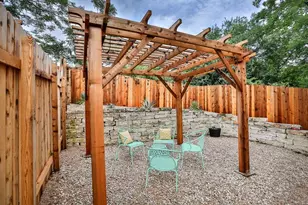 1700 Perez St, Austin, TX 78721 - Photo 7