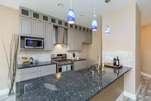 1700 Perez St, Austin, TX 78721 - Photo 5