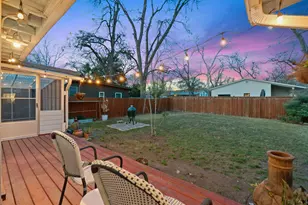 912 E 55th 1/2 St, Austin, TX 78751 - Photo 35