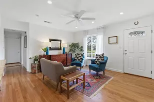 912 E 55th 1/2 St, Austin, TX 78751 - Photo 3