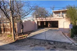 903 W 30th St, Austin, TX 78705 - Photo 9