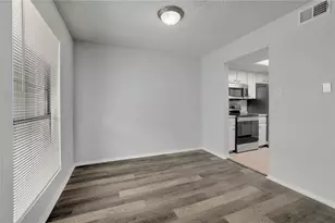 2401 Leon St, Austin, TX 78705 - Photo 3