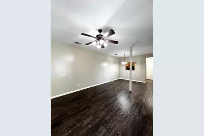 130 Marvin Cove, Hutto, TX 78634 - Photo 3