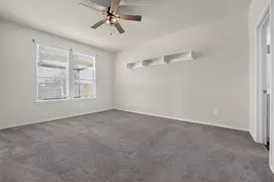 612 Sonterra Blvd, Jarrell, TX 76537 - Photo 17