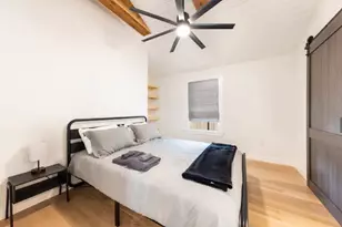 2319 Santa Rita St, Austin, TX 78702 - Photo 11