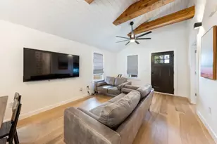 2319 Santa Rita St, Austin, TX 78702 - Photo 17