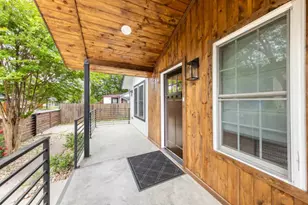 2319 Santa Rita St, Austin, TX 78702 - Photo 25