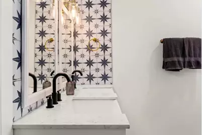 2319 Santa Rita Street, Austin, TX 78702 - Photo 15