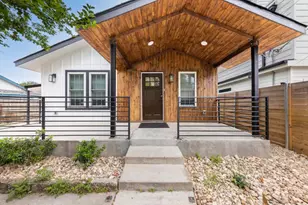 2319 Santa Rita St, Austin, TX 78702 - Photo 1