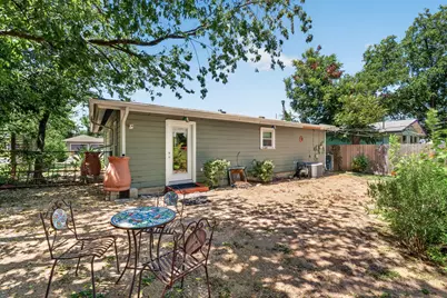 200 E Skyview Road, Austin, TX 78752 - Photo 25