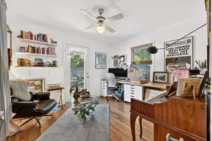 200 E Skyview Rd, Austin, TX 78752 - Photo 17