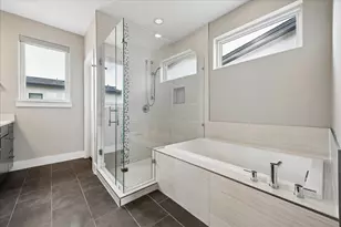 5006 Pecan Springs Rd, Austin, TX 78723 - Photo 19