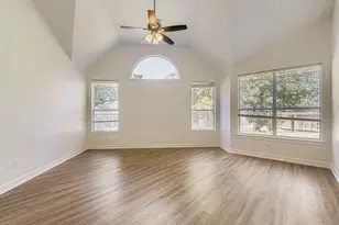 1404 Hidden Glen Dr, Round Rock, TX 78681 - Photo 11