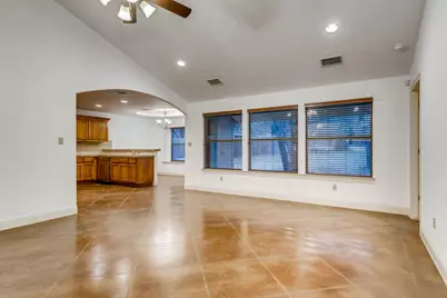 300 S Venture Boulevard S, Lago Vista, TX 78645 - Photo 3