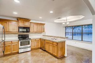 300 S Venture Blvd S, Lago Vista, TX 78645 - Photo 5
