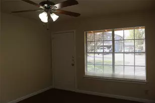 1705 Walnut St, Georgetown, TX 78626 - Photo 5