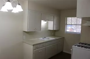 1705 Walnut St, Georgetown, TX 78626 - Photo 15