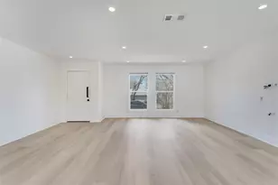 4715 Carsonhill Dr, Austin, TX 78723 - Photo 5