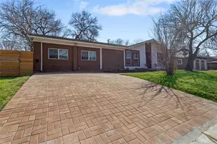 4715 Carsonhill Dr, Austin, TX 78723 - Photo 3