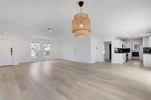 4715 Carsonhill Dr, Austin, TX 78723 - Photo 11