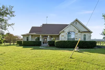 3060 Fm 1704, Elgin, TX 78621 - Photo 7