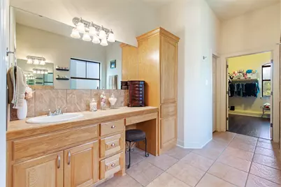 3060 Fm 1704, Elgin, TX 78621 - Photo 23