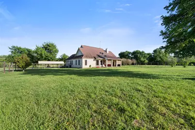 3060 Fm 1704, Elgin, TX 78621 - Photo 29
