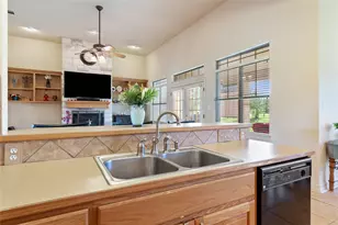 3060 Fm 1704, Elgin, TX 78621 - Photo 15